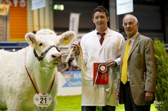 David Lodder of Lodders Soliciors sponsored a heifer class won by Sportsmans Infanta